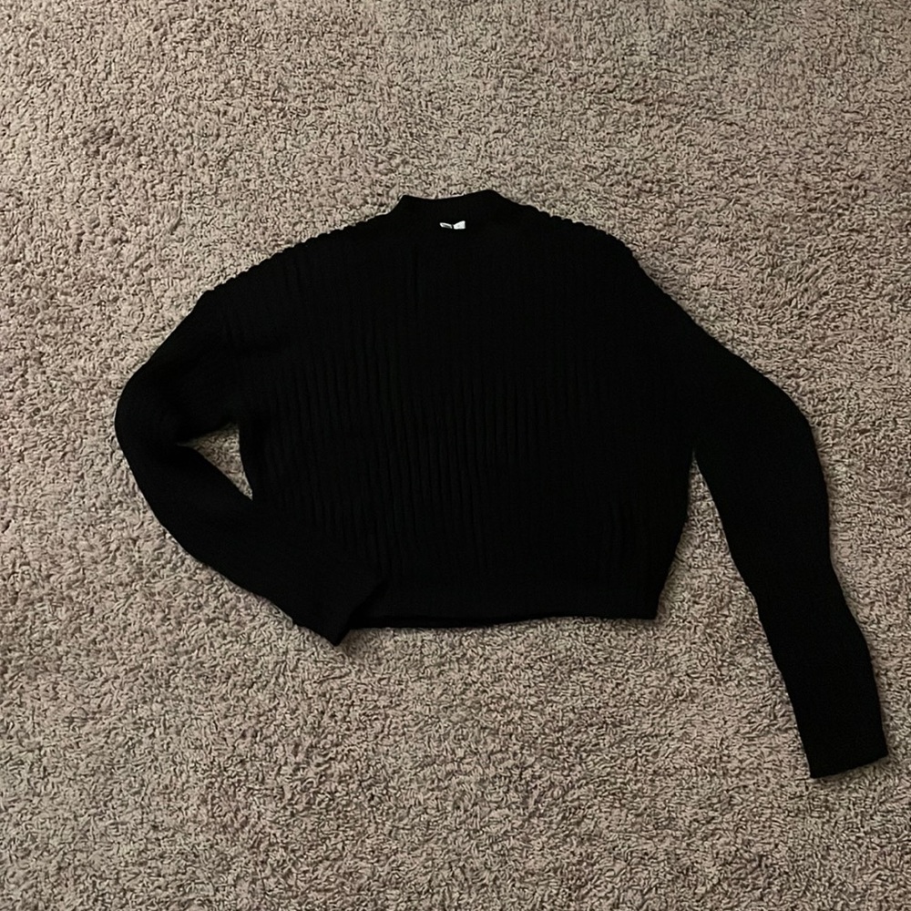 Uniqlo U series sweater